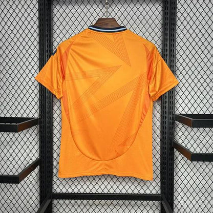 MAILLOT RÉAL MADRID EXTÉRIEUR 2024/25
